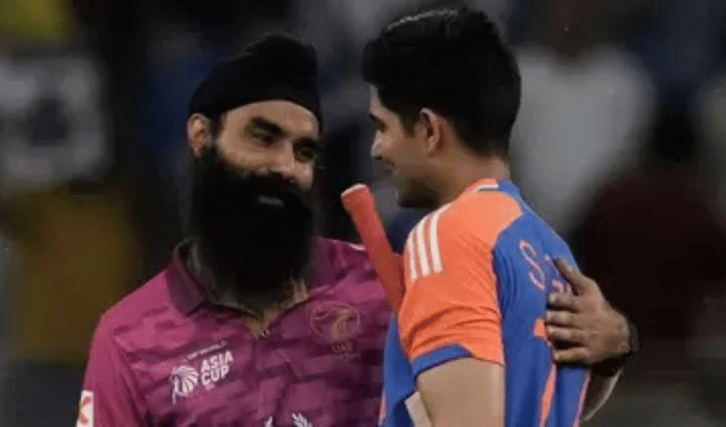 Cricket News - Shubman Gill Reunites with Childhood Friend After Match-Winning Four