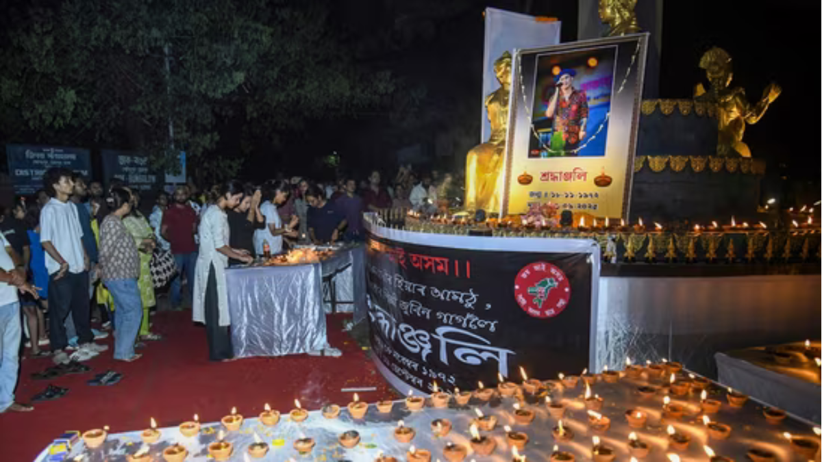 Latest news: Fans of Zubeen Garg break barricades at Guwahati airport as his mortal remains arrive, creating chaos and security challenges.