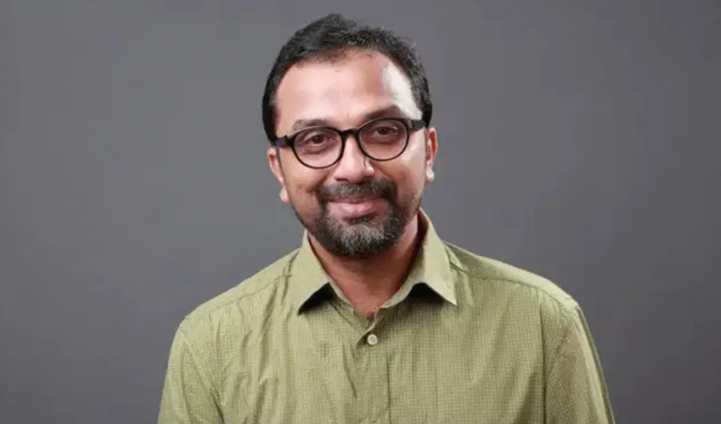 Bengaluru man with Class 10 education saves ₹1 crore in 25 years – today’s headlines story.