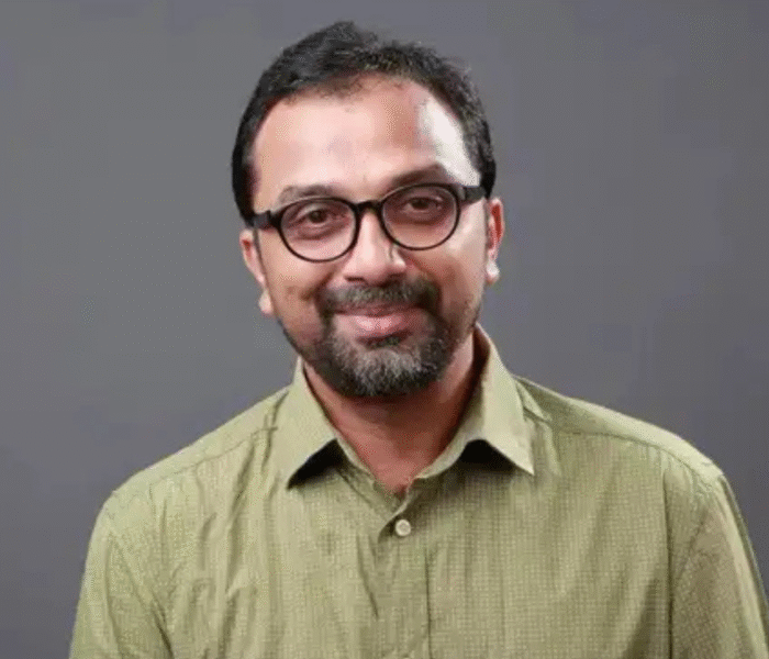 Bengaluru man with Class 10 education saves ₹1 crore in 25 years – today’s headlines story.