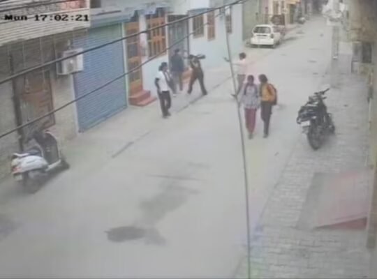 Viral news shows CCTV footage of a boy firing at a girl near her house in Faridabad.