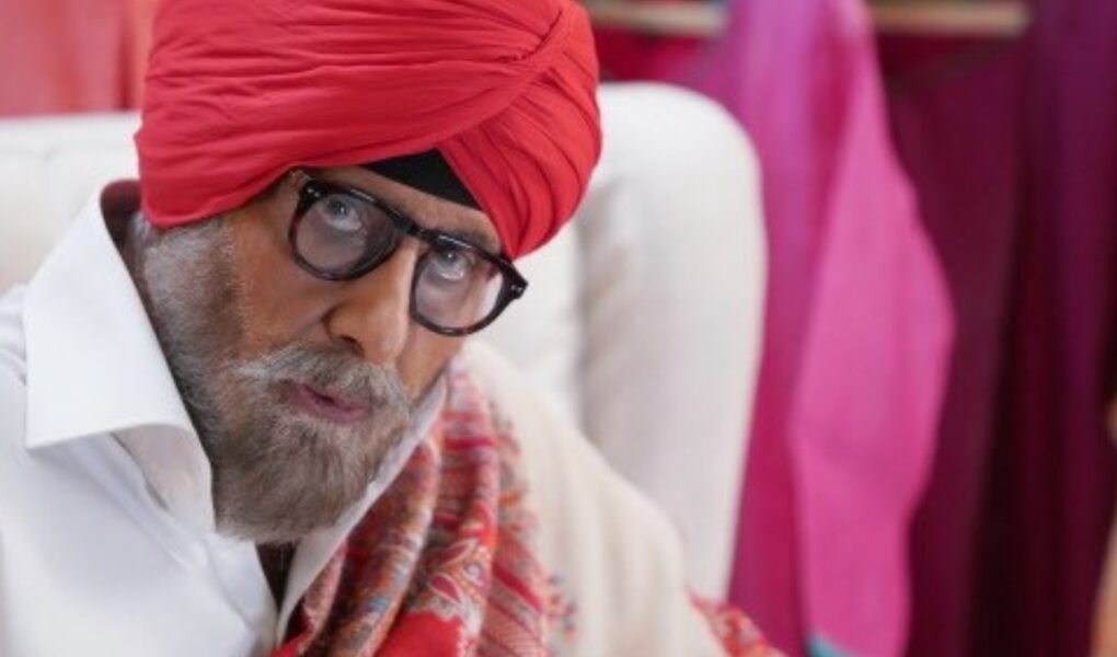 Amitabh Bachchan wearing pagri celebrating Sikh roots this Gurpurab | Viral News
