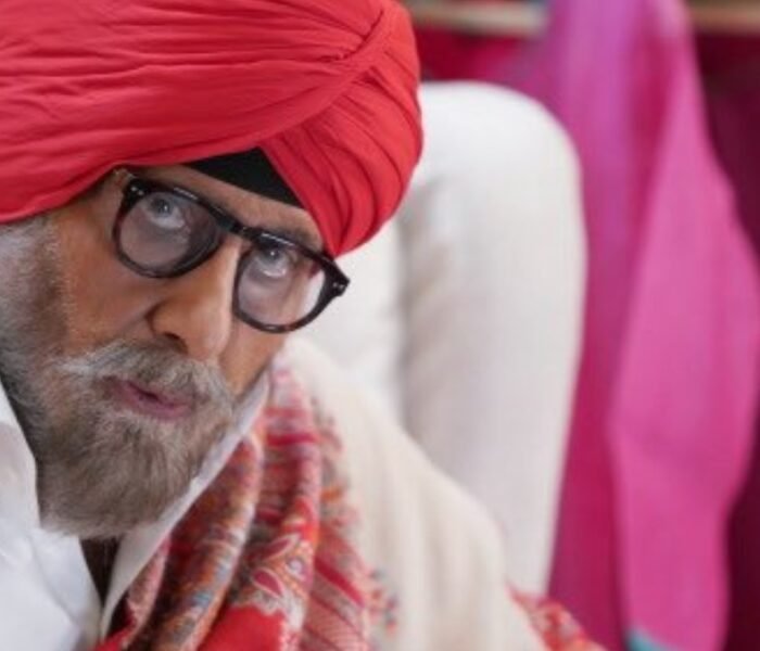 Amitabh Bachchan wearing pagri celebrating Sikh roots this Gurpurab | Viral News