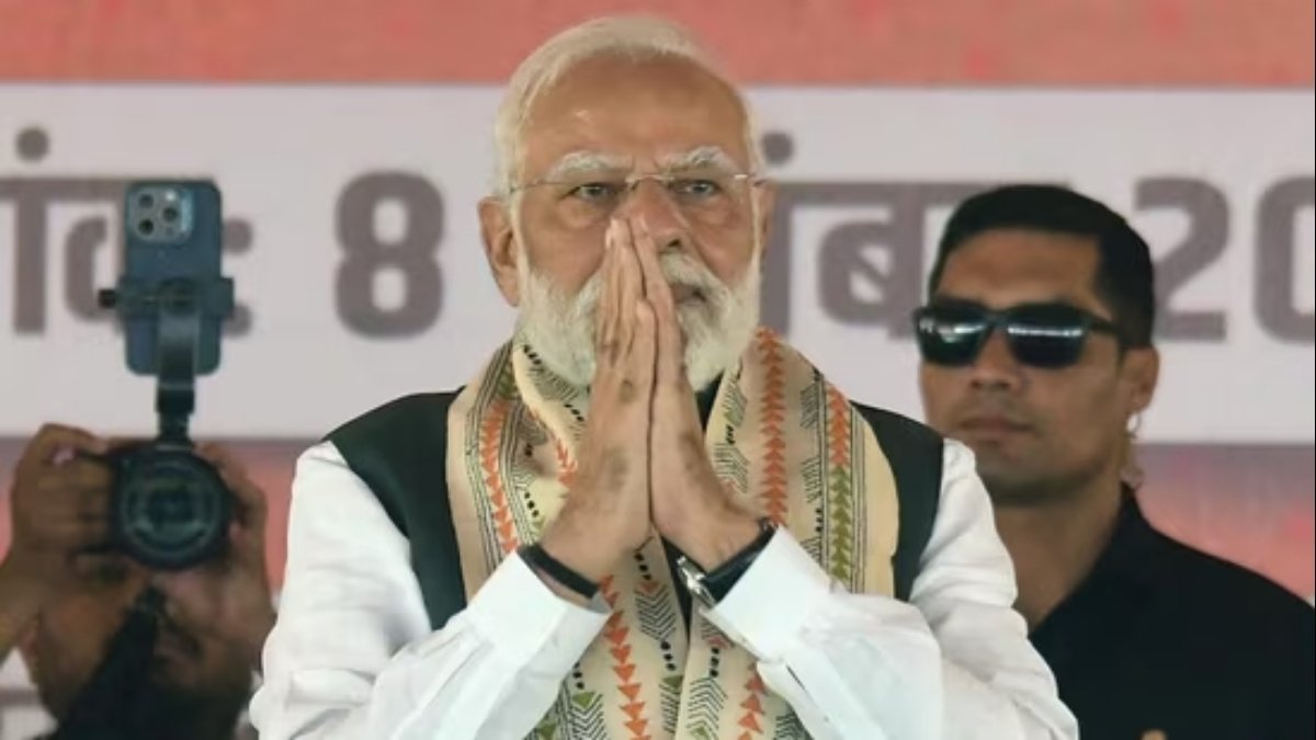 bomb blast in delhi near red fort