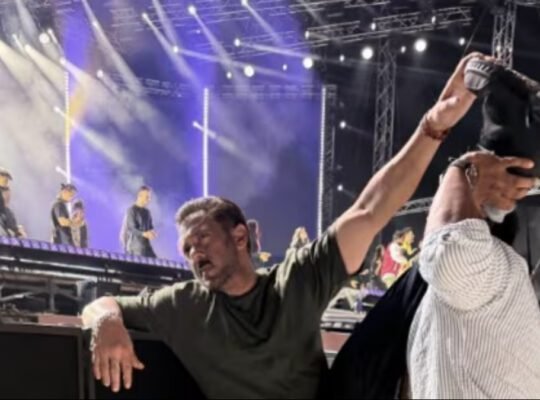 Bollywood star Salman Khan posing in a fit moment on stage during the Da-Bangg Reloaded show in Doha.