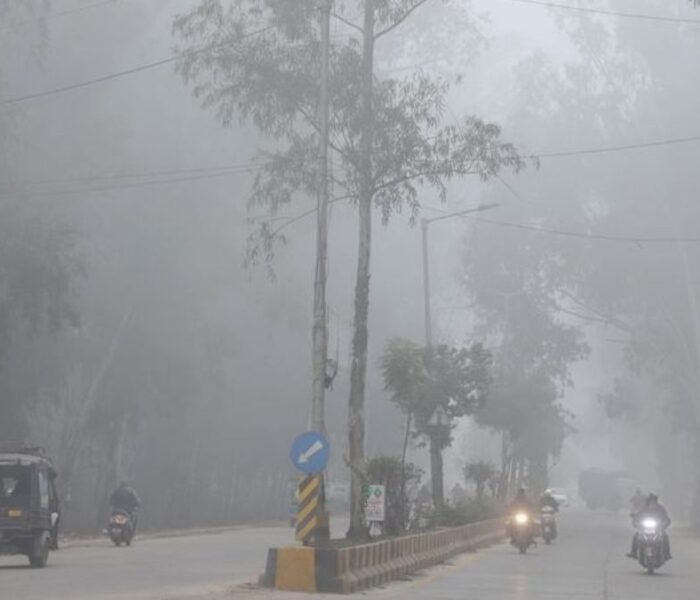 Today's atmosphere in Delhi contrasts sharply with Punjab, Haryana freeze